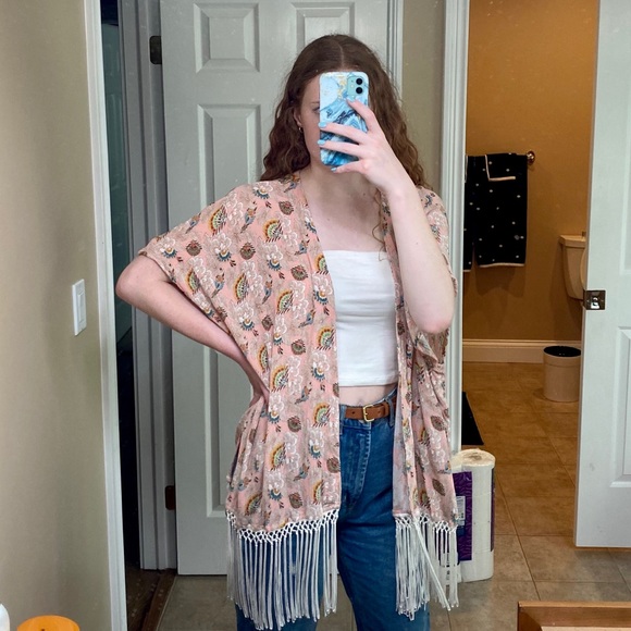 Forever 21 Other - Patterned Pink Pulloever